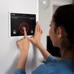 Aplicativos para monitorar sua casa ( Imagem: Freepik)