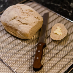 Receita fácil de pão caseiro: Delicioso e saboroso