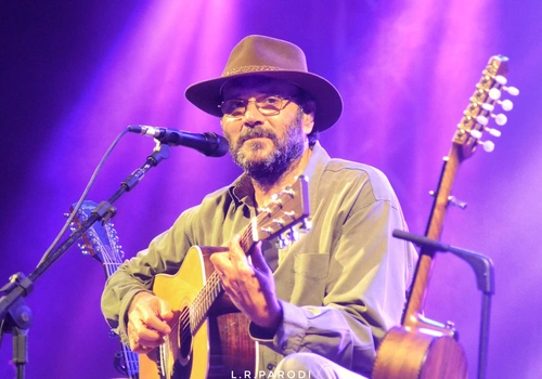 Almir Sater: Ouça todas as músicas com aplicativos gratuitos